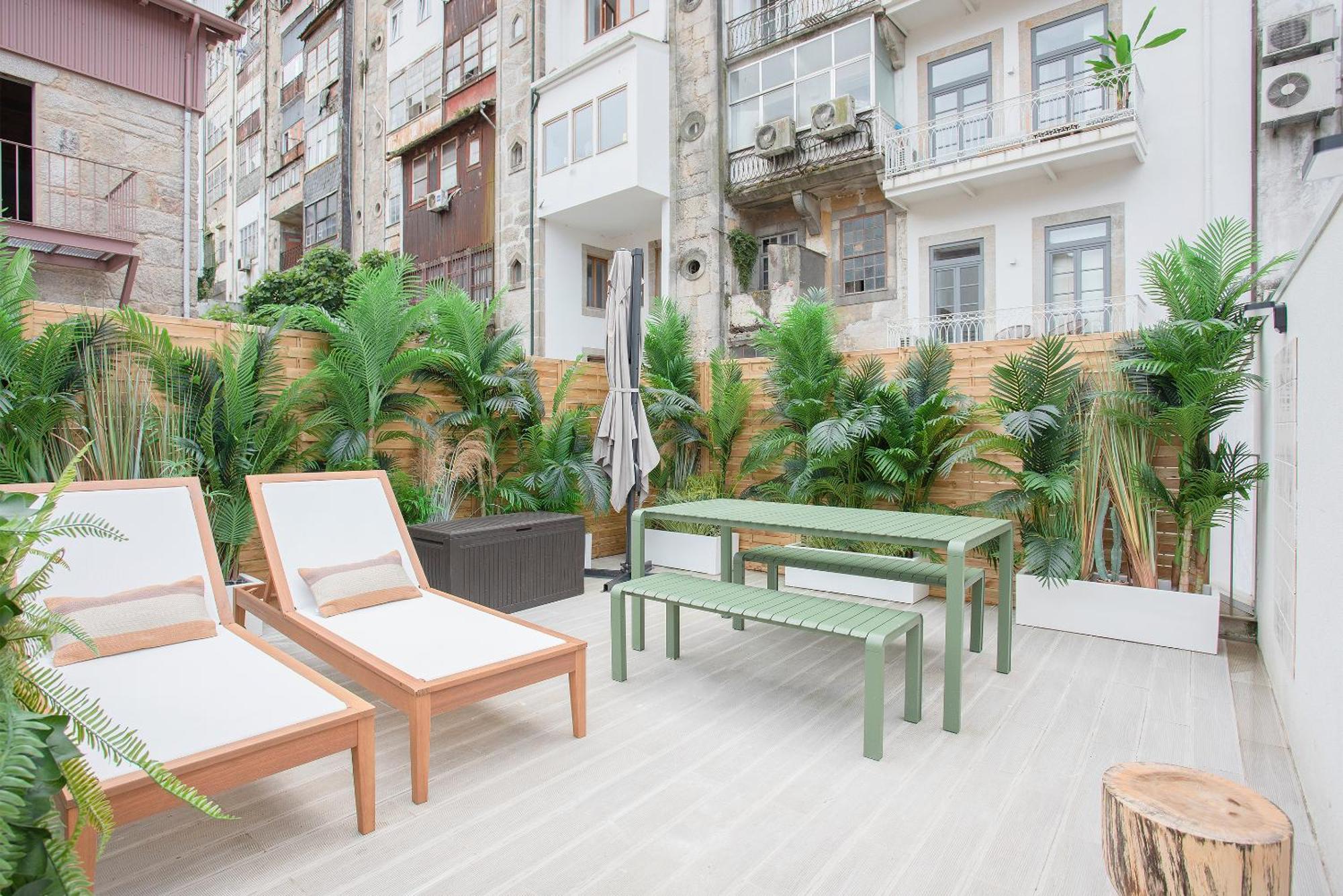 דירות Liiiving In Porto - Soho Urban Retreat מראה חיצוני תמונה